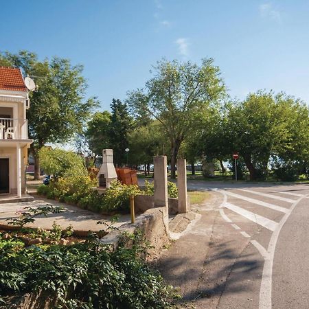 Nice Apartment In Raslina With House Sea View Bagian luar foto